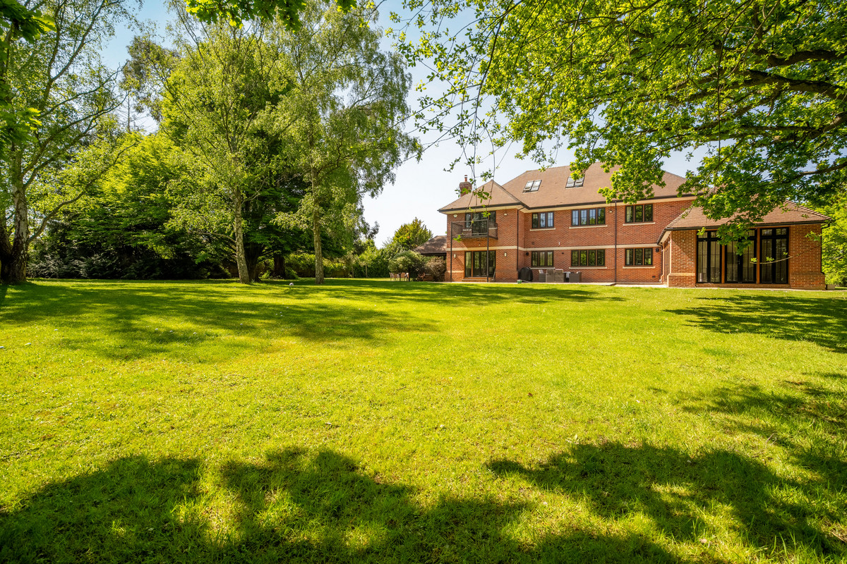 Orchard House Chavey Down Road