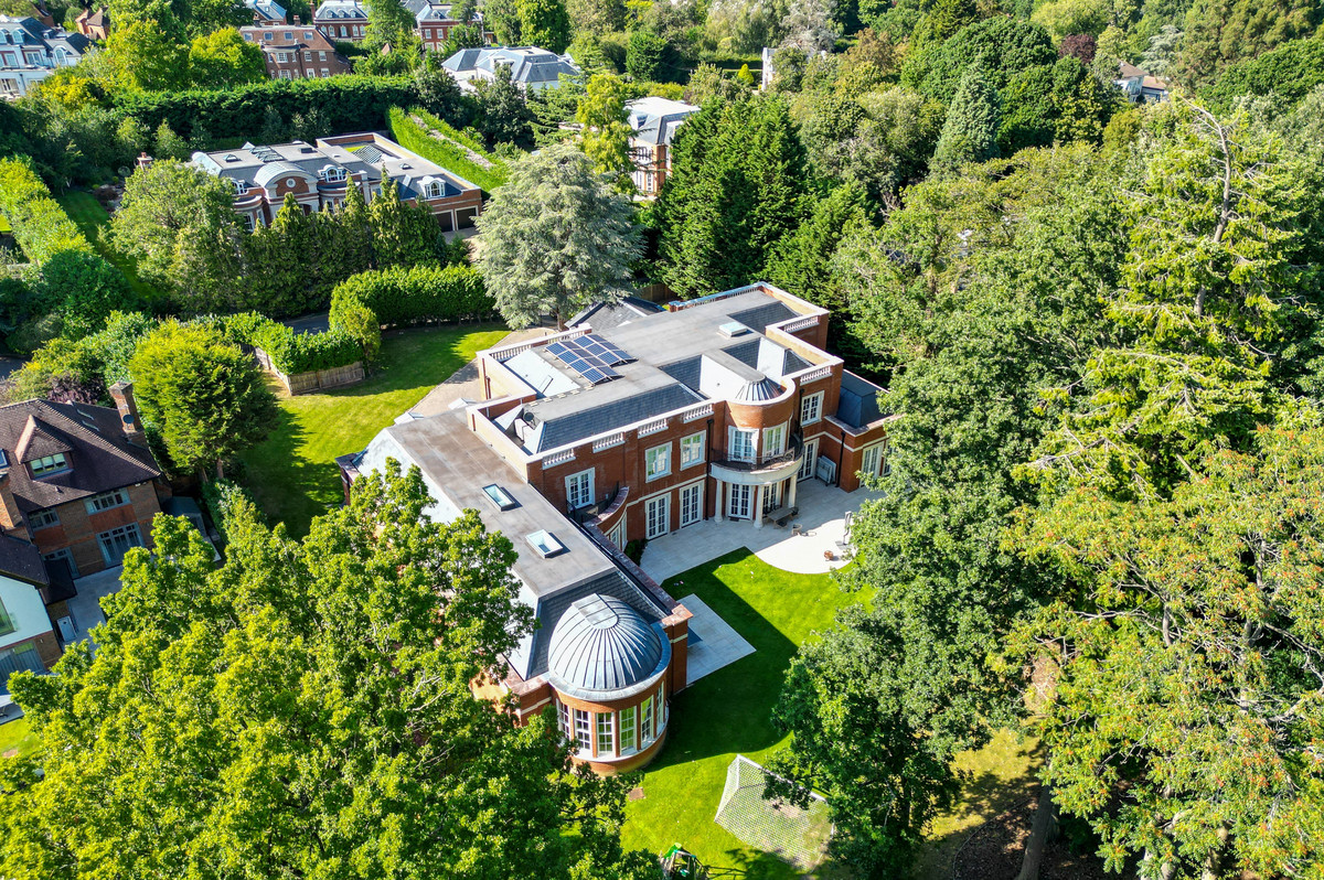 Torland Drive